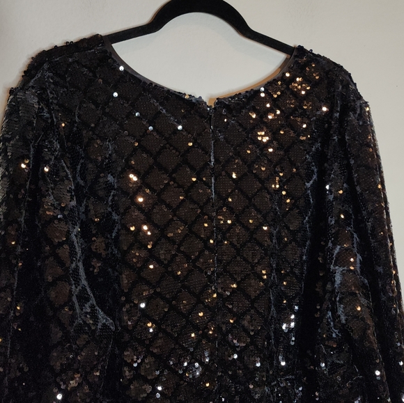 NWT Torrid Velour Sequin Surplice Black Long Sleeve Mini Dress Plus Size 26 4X - Picture 13 of 17